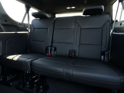 New 2026 GMC Yukon XL Denali w/ Denali Reserve Package image 27