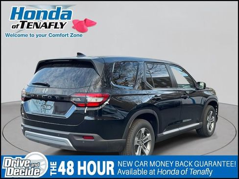 New 2025 Honda Pilot EX-L image 5