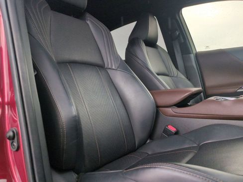 Used 2021 Toyota Venza Limited w/ Advanced Technology Package AWD/4WD image 30