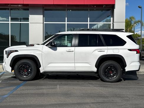 New 2026 Toyota Sequoia TRD Pro w/ Tow Technology Package AWD/4WD image 8