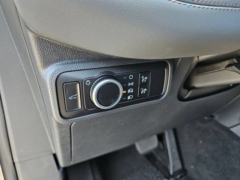 New 2026 Ford Explorer Active AWD/4WD image 18