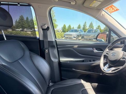 Used 2023 Hyundai Santa Fe SEL w/ Premium Package FWD image 18