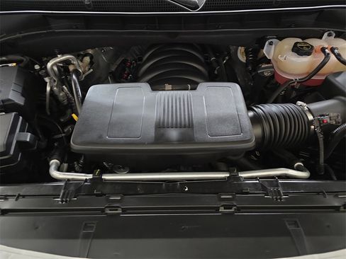 Used 2025 GMC Yukon XL Denali Ultimate image 34