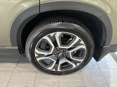 Used 2026 Subaru Ascent Limited AWD/4WD image 8