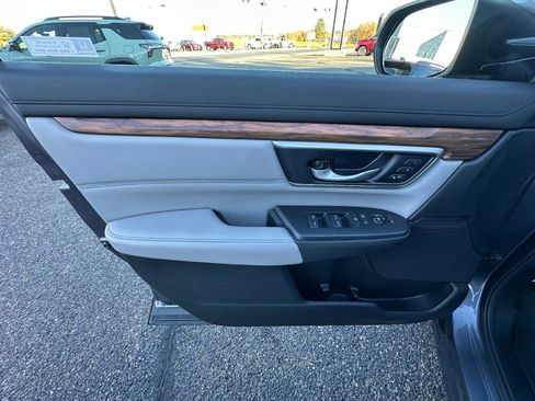 Used 2021 Honda CR-V Touring image 12