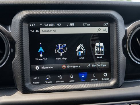 Used 2022 Jeep Wrangler Unlimited Sport AWD/4WD image 18