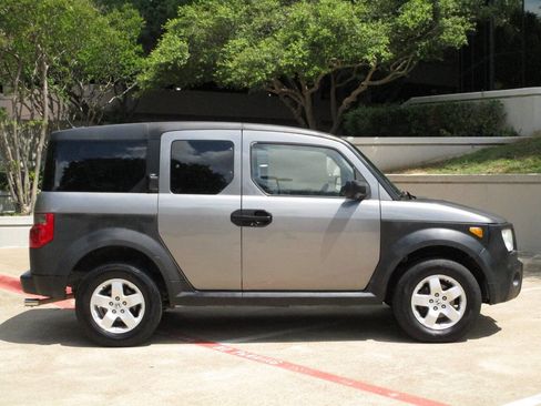 Used 2005 Honda Element EX image 4