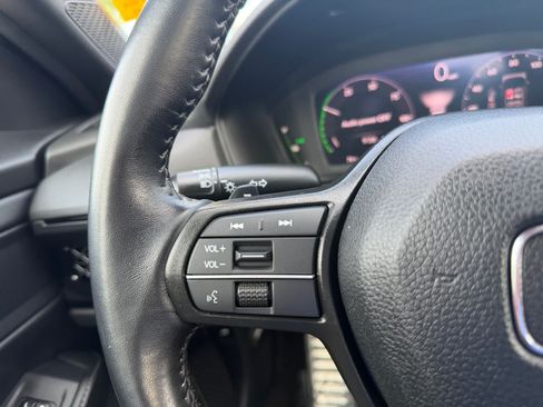 Used 2024 Honda Accord Sport image 22