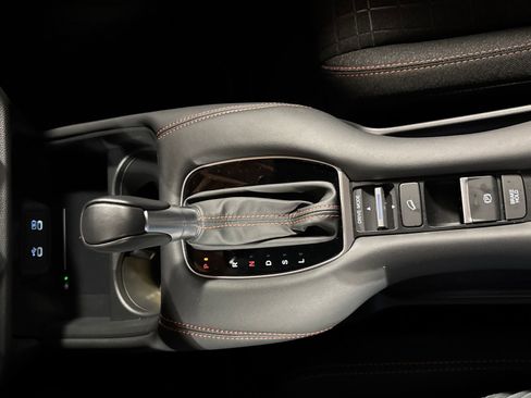 Certified 2026 Honda HR-V Sport image 24