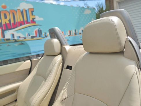 Used 2003 BMW Z4 2.5i RWD image 14