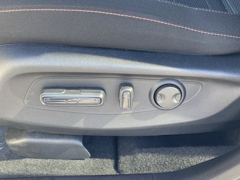 Certified 2025 Honda CR-V Sport image 16