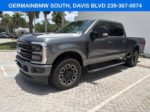 Used 2025 Ford F250 Platinum AWD/4WD image 2