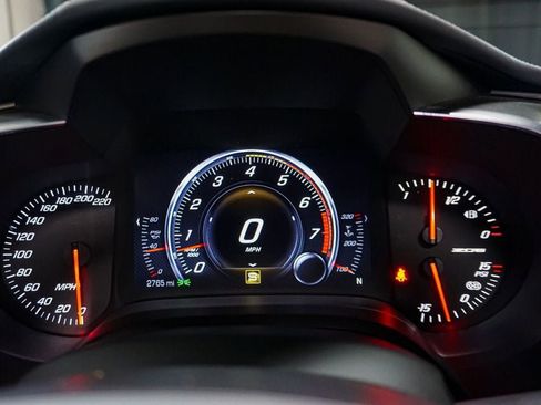 Used 2015 Chevrolet Corvette Z06 w/ 3LZ Preferred Equipment Group RWD image 22