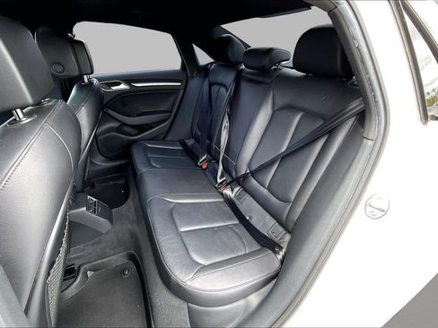 Used 2016 Audi A3 1.8T Premium image 10