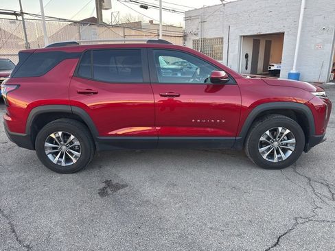 Used 2025 Chevrolet Equinox LT w/ Convenience Package II image 8