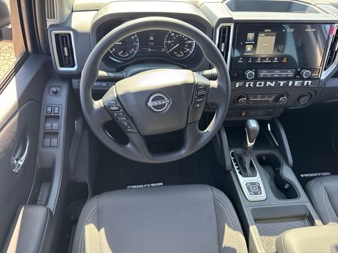 New 2026 Nissan Frontier SV w/ Tow Package image 13