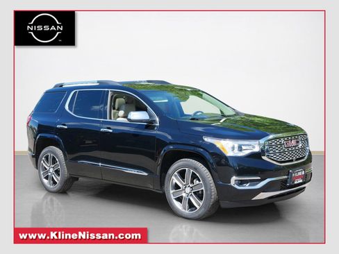 Used 2019 GMC Acadia Denali w/ Technology Package AWD/4WD image 1