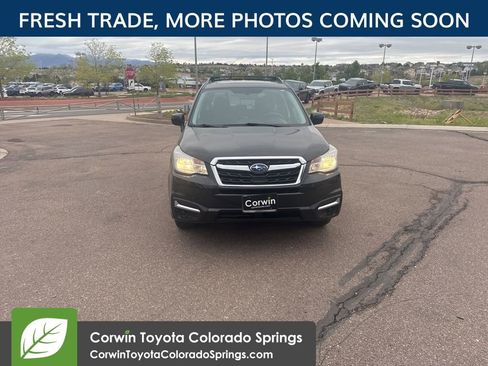Used 2017 Subaru Forester 2.5i Premium w/ Popular Package #2A AWD/4WD image 2