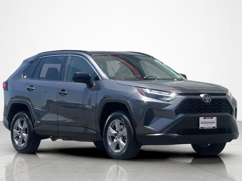 Certified 2023 Toyota RAV4 LE AWD/4WD image 7