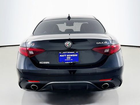 Used 2018 Alfa Romeo Giulia Ti Sport w/ Quick Order Package 22U Sport RWD image 6