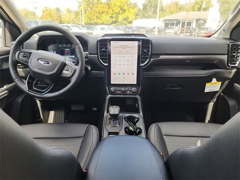 New 2024 Ford Ranger Lariat w/ Trailer Tow Package image 10