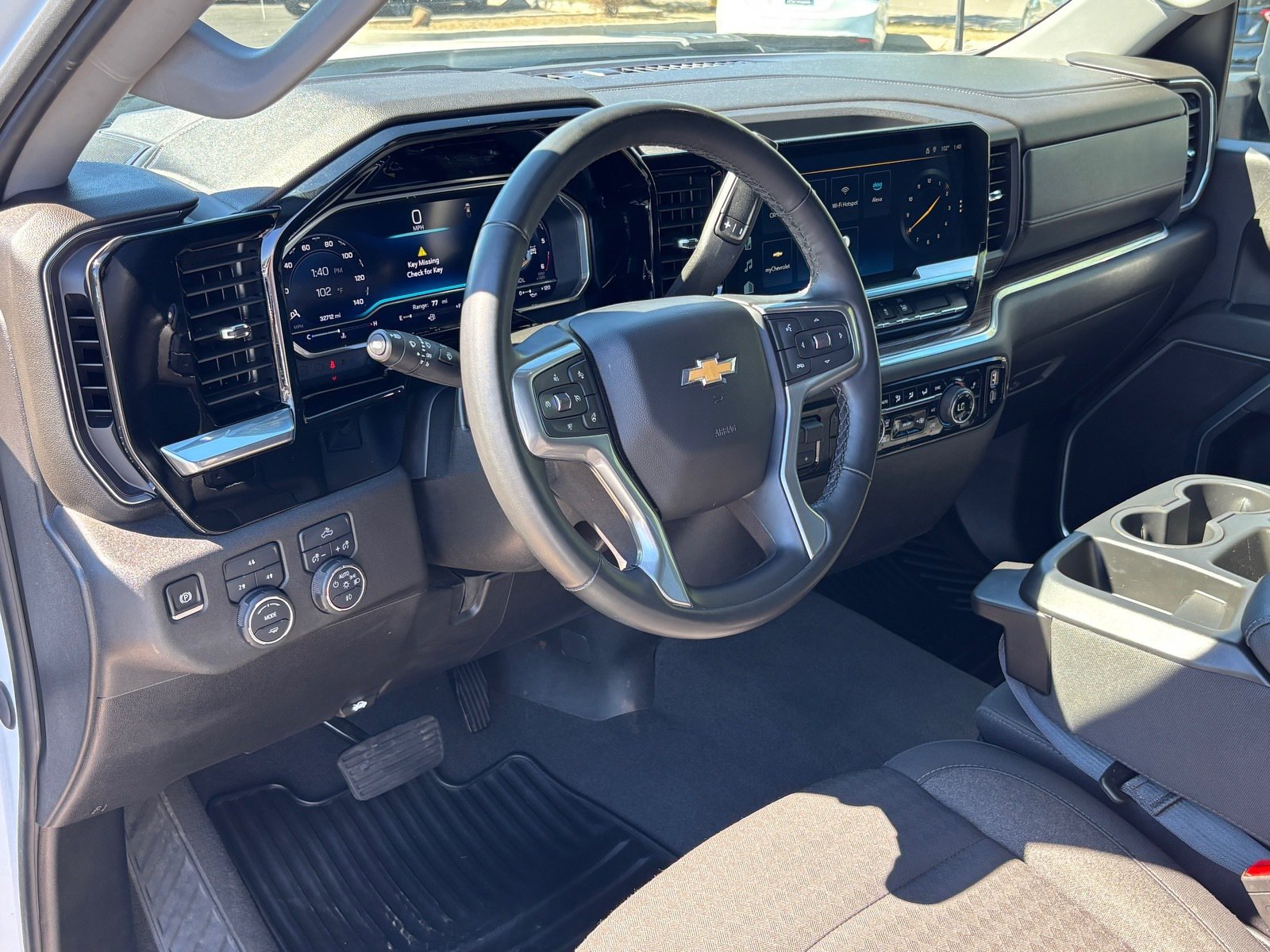 Used 2025 Chevrolet Silverado 2500 LT w/ Convenience Package AWD/4WD image 19