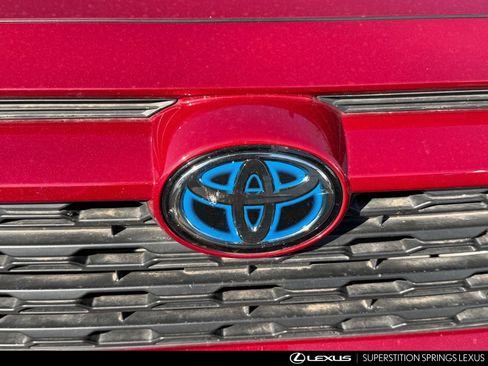 Used 2024 Toyota RAV4 XLE w/ Convenience Package AWD/4WD image 6