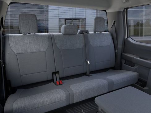 Used 2024 Ford F250 XLT w/ Camper Package image 11