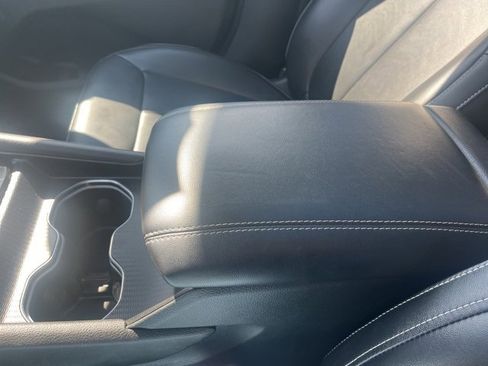 Used 2024 Jeep Grand Cherokee Limited w/ Black Appearance Package image 33