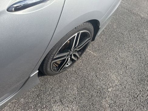 Used 2017 Honda Accord Sport Special Edition image 4