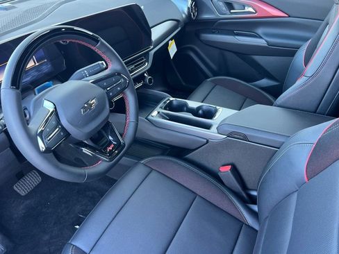 New 2026 Chevrolet Equinox EV RS image 7