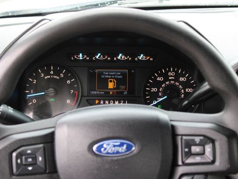 Used 2018 Ford F150 XL w/ Equipment Group 101A Mid RWD image 9