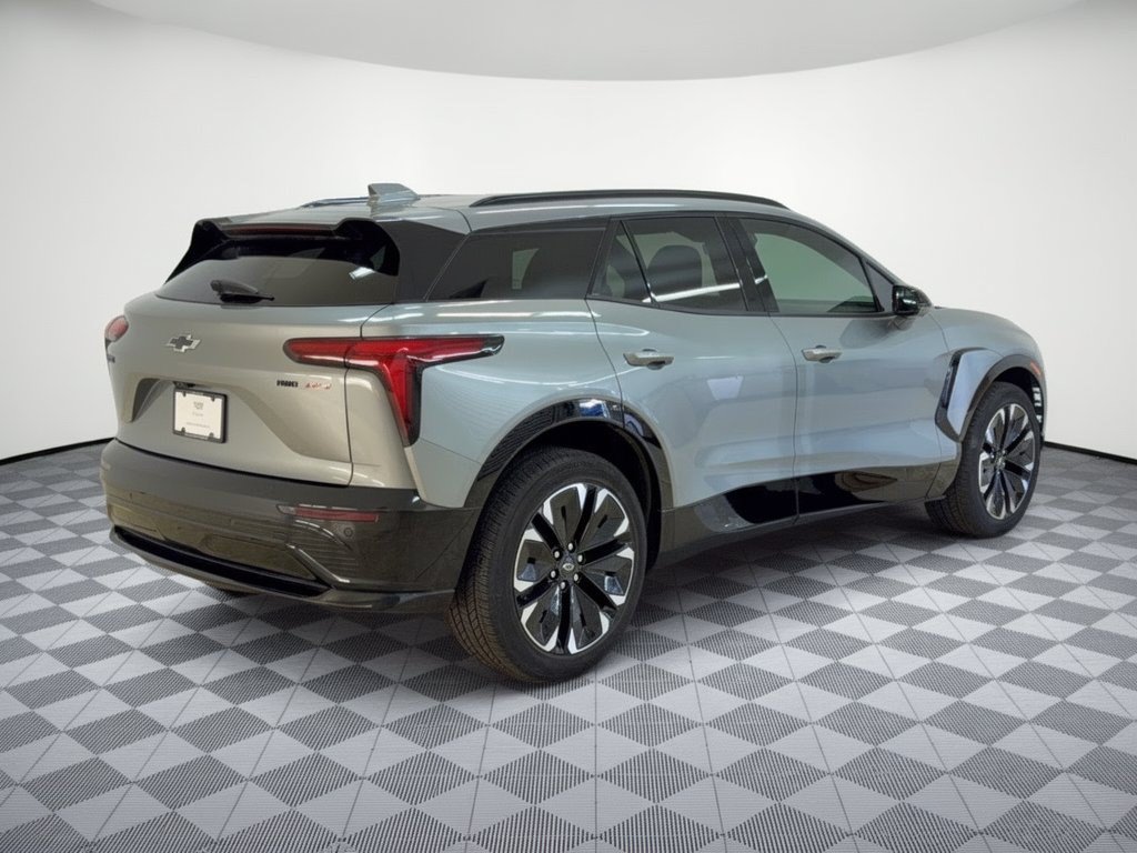 Used 2024 Chevrolet Blazer EV RS AWD/4WD image 9
