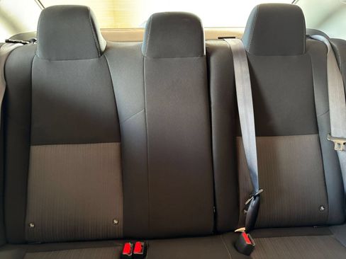 Used 2025 Nissan Sentra SV FWD image 36