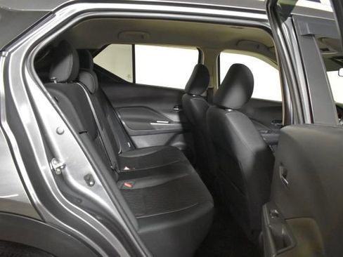 Used 2023 Nissan Kicks SV w/ Exterior Package FWD image 29