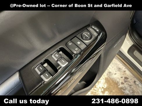 Used 2020 Kia Sportage SX AWD/4WD image 16