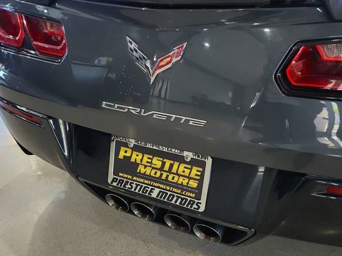 Used 2014 Chevrolet Corvette Stingray Coupe image 12