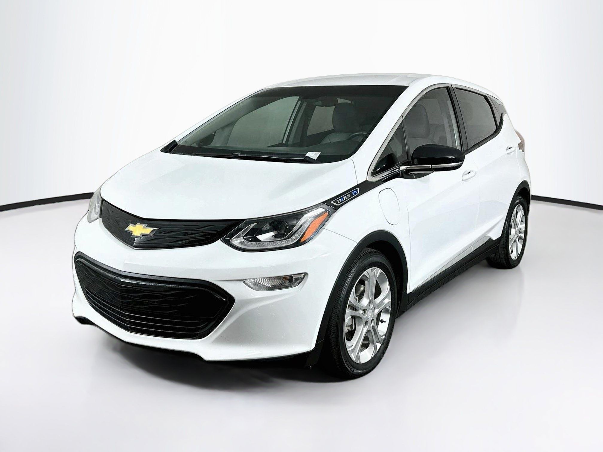 Used 2020 Chevrolet Bolt LT FWD image 3