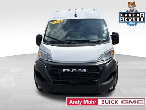 Used 2024 RAM ProMaster 2500 w/ Convenience Group FWD image 4