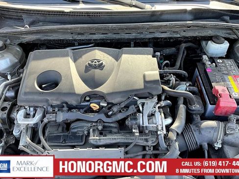 Used 2020 Toyota Camry SE w/ Convenience Package image 25