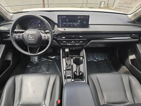 Used 2023 Honda Accord EX-L image 17