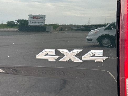 Used 2018 RAM 2500 Tradesman w/ Chrome Appearance Group image 22