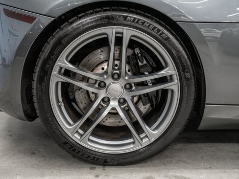 Used 2012 Audi R8 V10 AWD/4WD image 35
