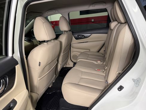 Used 2016 Nissan Rogue SL image 23