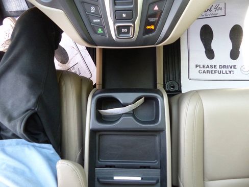 Used 2024 Honda Odyssey EX-L image 35