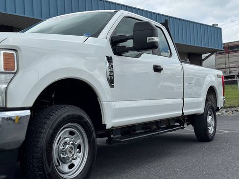 Used 2022 Ford F250 XL w/ Power Equipment Group AWD/4WD image 46