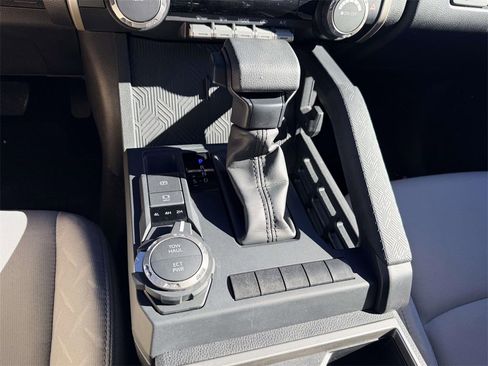 Certified 2024 Toyota Tacoma SR5 image 6