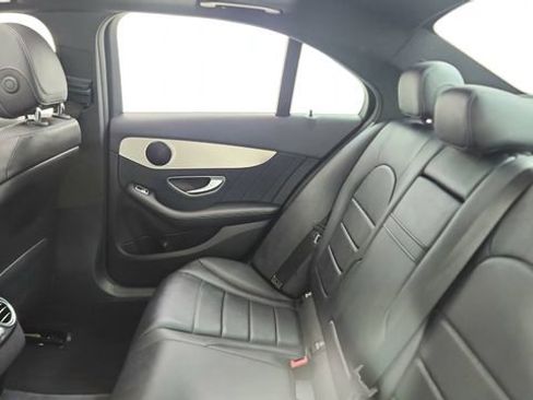Used 2018 Mercedes-Benz C 300 Sedan image 30