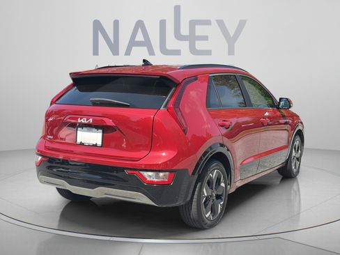 Certified 2024 Kia Niro Wind FWD image 5