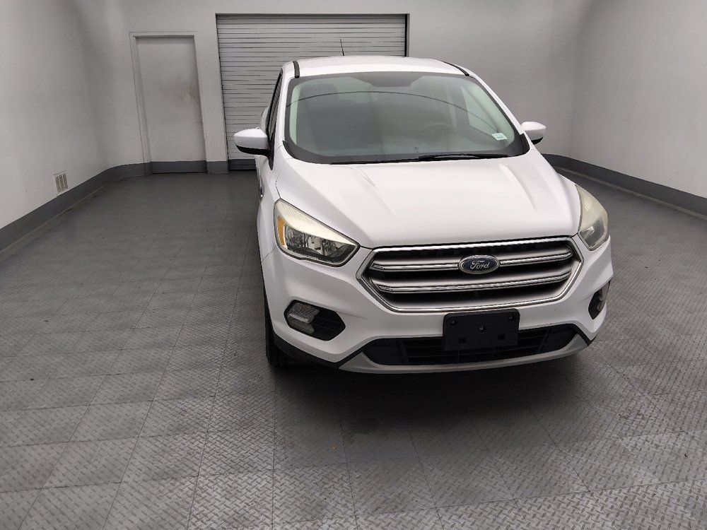 Used 2017 Ford Escape SE FWD image 14